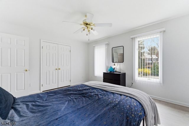 8 Danielle Dr, Wayne Twp., NJ 07470