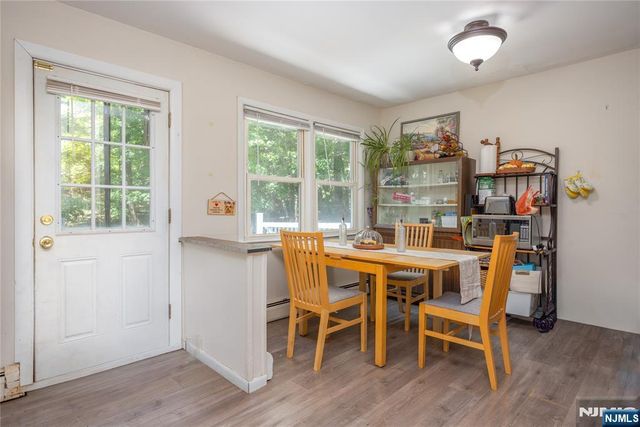 39 Broadway, West Milford, NJ 07480
