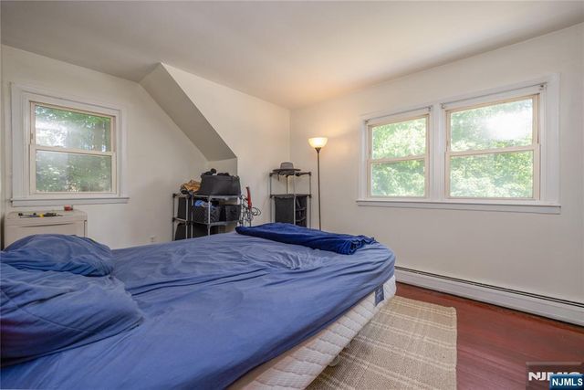 39 Broadway, West Milford, NJ 07480