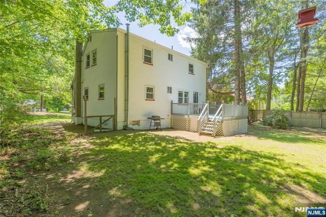 39 Broadway, West Milford, NJ 07480