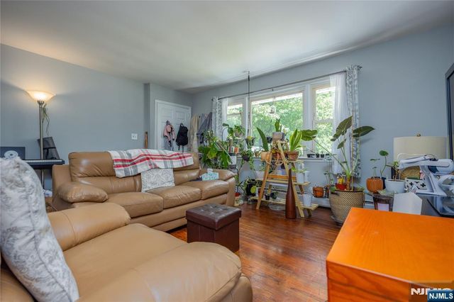 39 Broadway, West Milford, NJ 07480