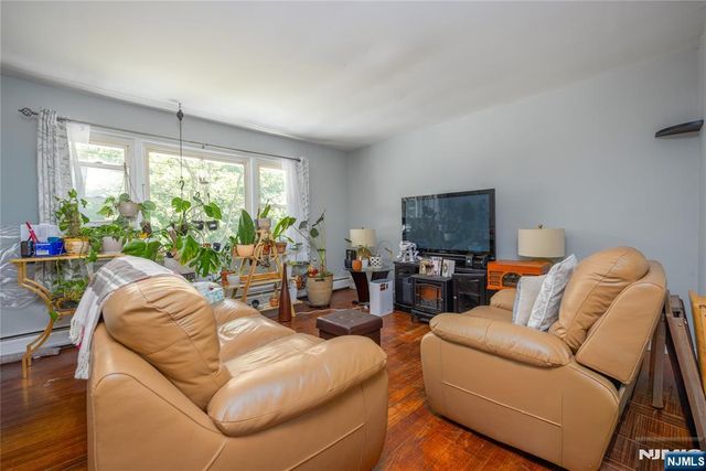 39 Broadway, West Milford, NJ 07480