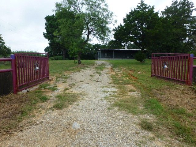 119 Hayes Court, Springtown, TX 76082