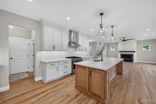 8741 Magdalen Avenue, St Louis, MO 63144