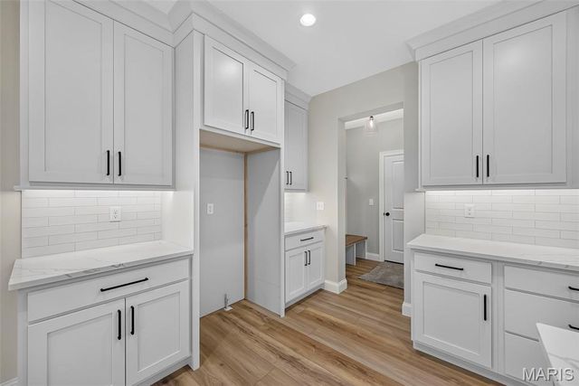 8741 Magdalen Avenue, St Louis, MO 63144