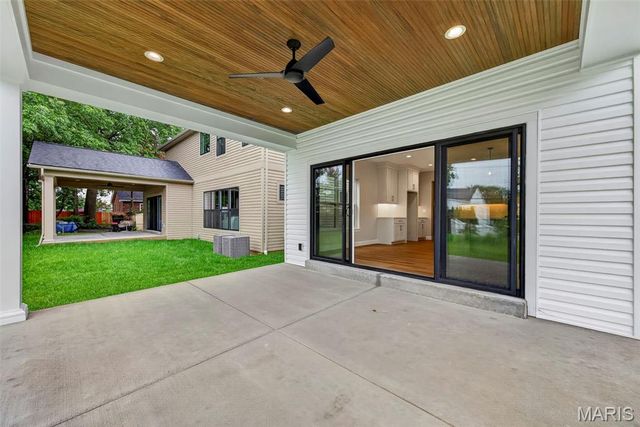 8741 Magdalen Avenue, St Louis, MO 63144
