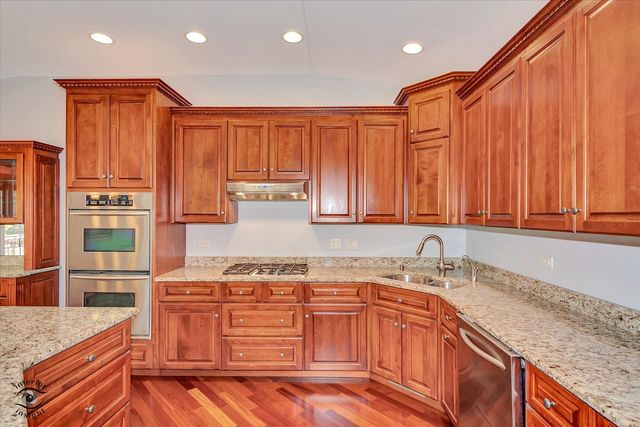 18740 Kestrel Avenue, Mokena, IL 60448