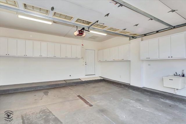 18740 Kestrel Avenue, Mokena, IL 60448