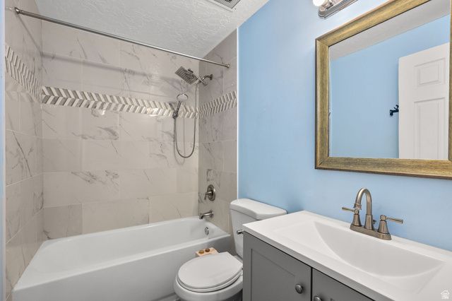 2378 W 5900 S, Roy, UT 84067