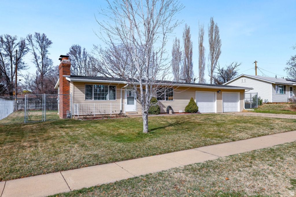2378 W 5900 S, Roy, UT 84067