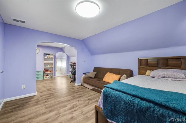 25 Parkridge Avenue, Buffalo, NY 14215