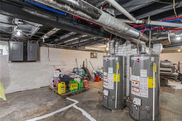 25 Parkridge Avenue, Buffalo, NY 14215