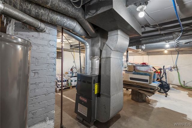 25 Parkridge Avenue, Buffalo, NY 14215