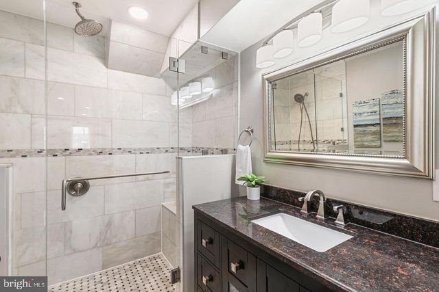 816 S POTOMAC ST, Baltimore, MD 21224