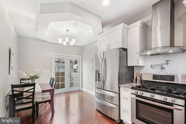 816 S POTOMAC ST, Baltimore, MD 21224