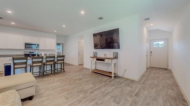 6710 Riplee Street, Beaumont, TX 77708