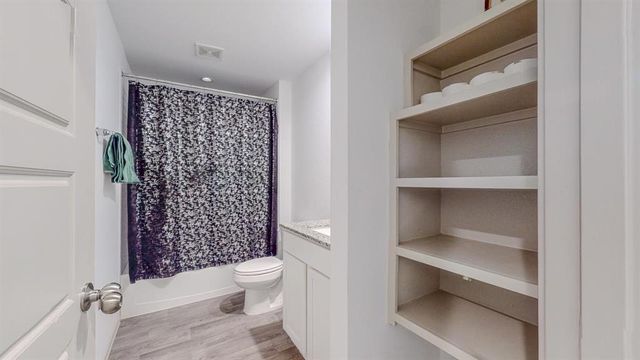 6710 Riplee Street, Beaumont, TX 77708