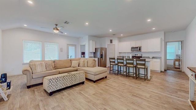 6710 Riplee Street, Beaumont, TX 77708