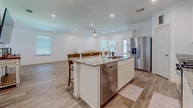 6710 Riplee Street, Beaumont, TX 77708