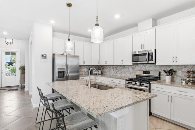 5105 MARINA BASIN COURT, Bradenton, FL 34211