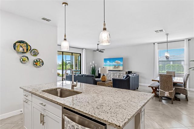 5105 MARINA BASIN COURT, Bradenton, FL 34211