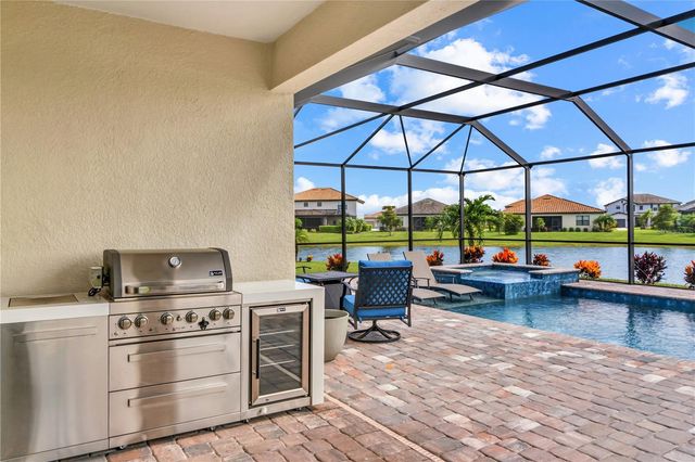 5105 MARINA BASIN COURT, Bradenton, FL 34211