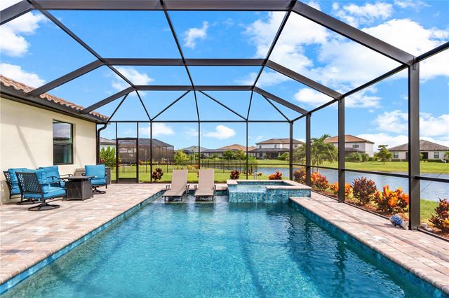 5105 MARINA BASIN COURT, Bradenton, FL 34211