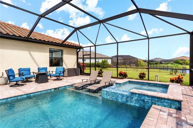 5105 MARINA BASIN COURT, Bradenton, FL 34211