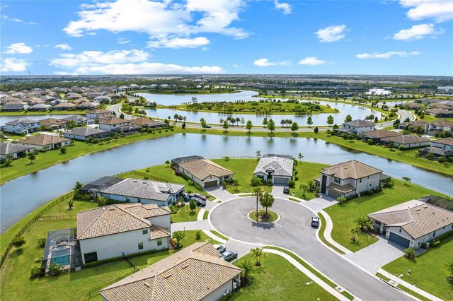 5105 MARINA BASIN COURT, Bradenton, FL 34211