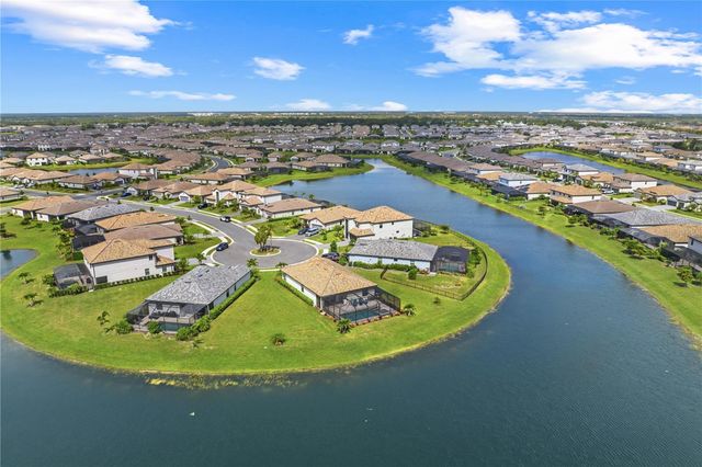 5105 MARINA BASIN COURT, Bradenton, FL 34211