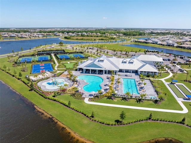 5105 MARINA BASIN COURT, Bradenton, FL 34211