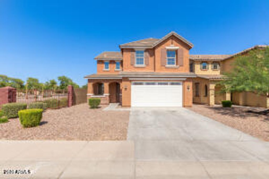 7279 N 89th Drive, Glendale, AZ 85305
