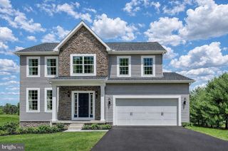 1914 MANDARIN #249, Chambersburg, PA 17201