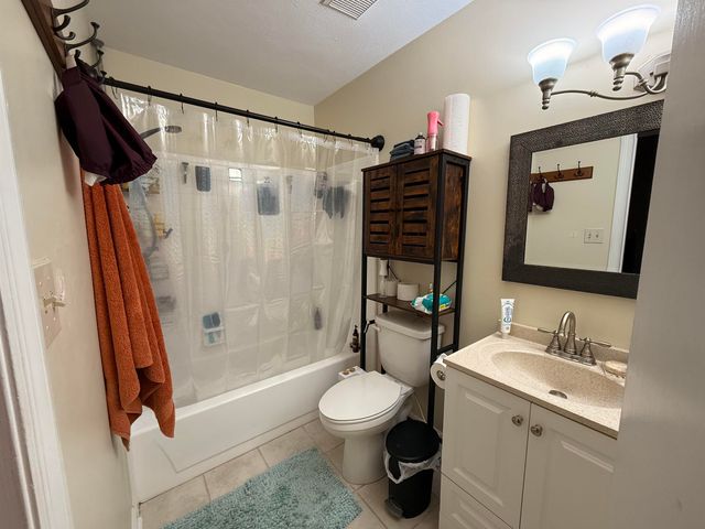 2479 Sunburst Place, Tallahassee, FL 32301