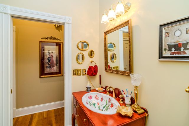 110 Saratoga Drive, Frankfort, KY 40601