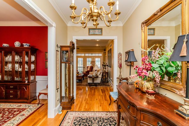 110 Saratoga Drive, Frankfort, KY 40601