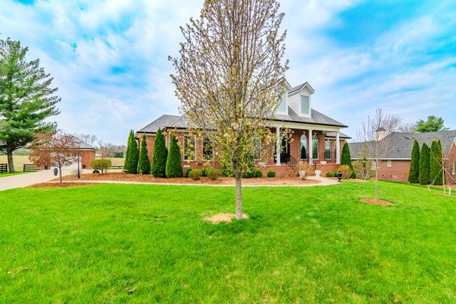 110 Saratoga Drive, Frankfort, KY 40601