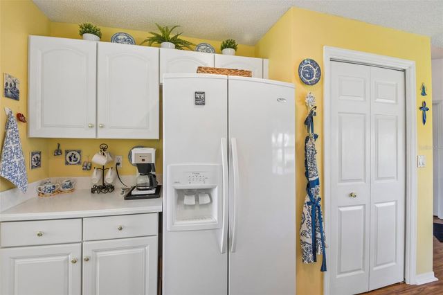 1732 S PEBBLE BEACH BOULEVARD, Sun City Center, FL 33573