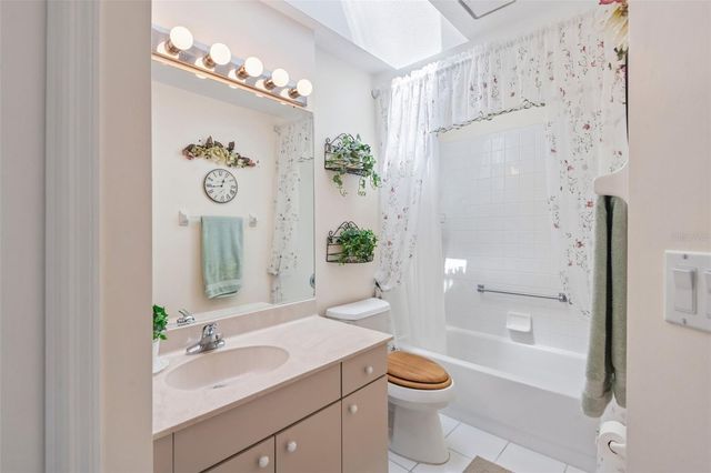 1732 S PEBBLE BEACH BOULEVARD, Sun City Center, FL 33573