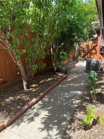 32730 Royal Oak Lane, Lake Elsinore, CA 92530