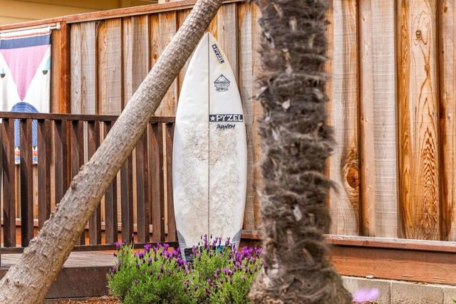 345 15th Avenue, Santa Cruz, CA 95062