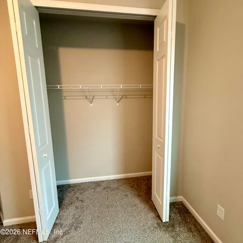 5162 SAWMILL POINT Way, Jacksonville, FL 32210