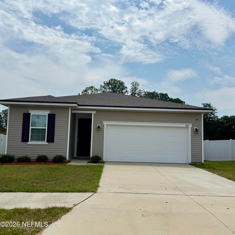 5162 SAWMILL POINT Way, Jacksonville, FL 32210