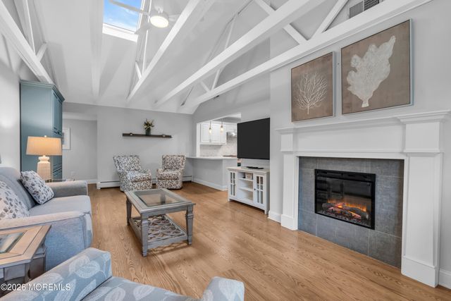 55 Drift Road, Belford, NJ 07718