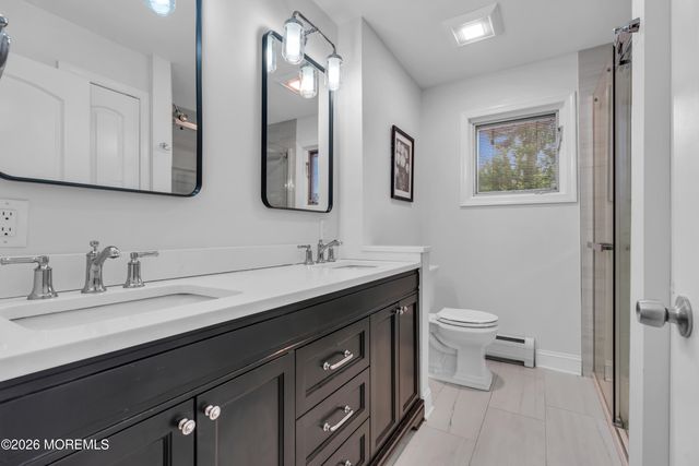 55 Drift Road, Belford, NJ 07718
