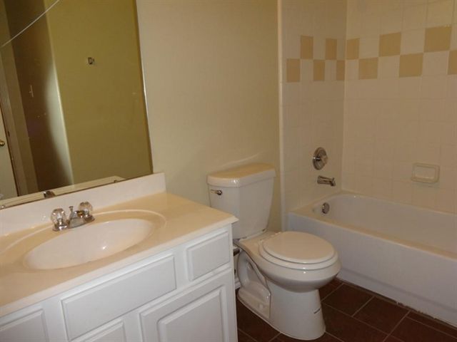 20335 Mammoth Falls Drive, Tomball, TX 77375