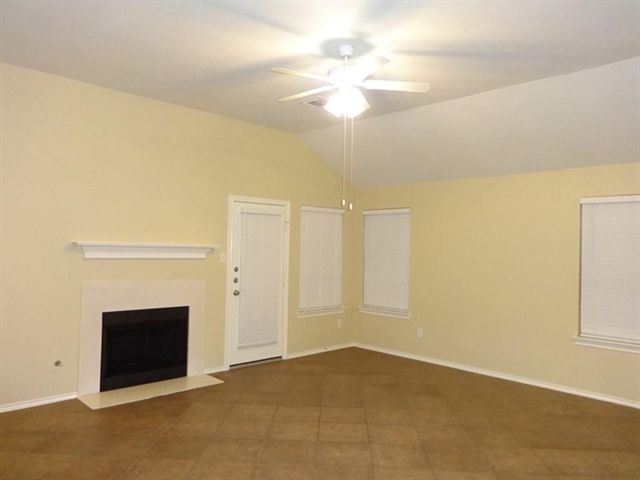 20335 Mammoth Falls Drive, Tomball, TX 77375