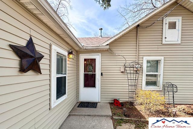 2705 Emiline Street, Bellevue, NE 68147