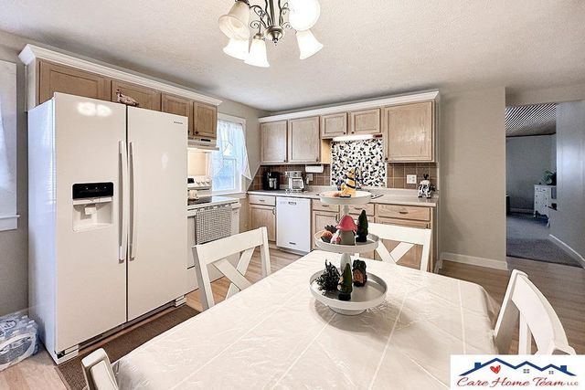 2705 Emiline Street, Bellevue, NE 68147