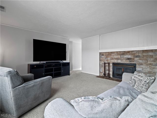 4710 Jaycox Road, Avon, OH 44011